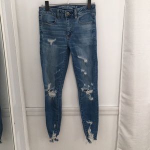 AE distressed Jeggings